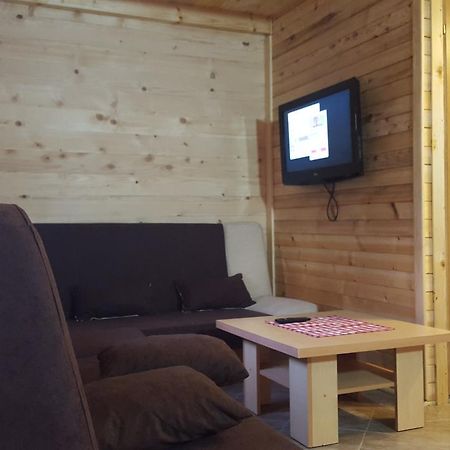Vacation Home Sajra Kulen Vakuf Exteriér fotografie