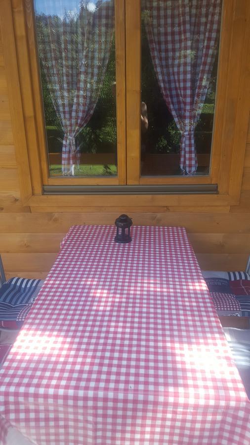 Vacation Home Sajra Kulen Vakuf Exteriér fotografie